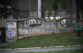 Kukasti krst, Hajl Hitler u Studentskom parku FOTO