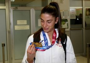 Ivana Španović i Strahinja Jovančević, aerodrom, fotografije