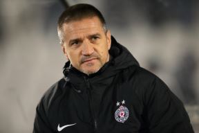 Zoran Mirković podneo ostavku u FK Partizan posle poraza od Voždovca 1:0