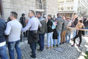 Protesti - neredi - tužba Beograda