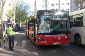 Dorćol autobus na liniji 37 udario devojku