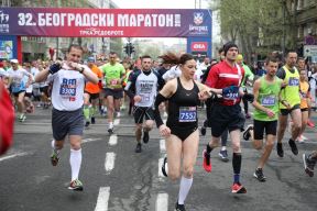 Beogradski marton- Siniša Mali trčao sa decom