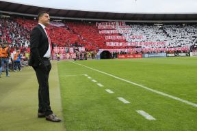 Zvezda - Partizan finale Kupa 2019, fotografije Delije i Grobari korteo ka stadionu