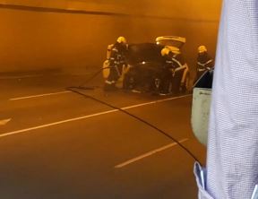 Zapalio se mini moris u Terazijskom tunelu