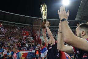 Odbojkaši na Marakani, Crvena zvezda - Olimpijakos, pehar Evropsko prvenstvo