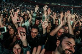 Svi se pitaju da li će Bijonse doći na koncert Brajana Adamsa