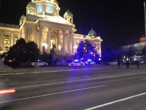 Samoubistvo u Beogradu ispred Skupštine, ostavio oproštajno pismo najnovije vesti