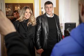 Vuk Kostić i Ana MIhajlovski zajedno u javnosti! Potvrdili vezu  FOTOGRAFIJE