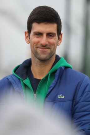 Novak Đoković problem levo oko (FOTO)