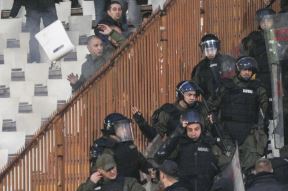 Večiti derbi, partizan Crvena Zvezda, tuča grobara, fotografije