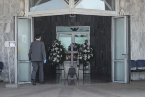 Miša Tumbas Grobari upalili baklje za Mišu Tumbasa
