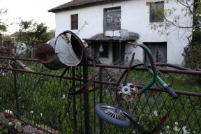 Srpsko selo, domaćinstvo, napuštena kuća, fotografije