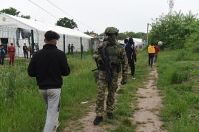 Srbija - Vojska  Srbije - Migranti - Migranti ne predstavljaju pretnju po naše građane 