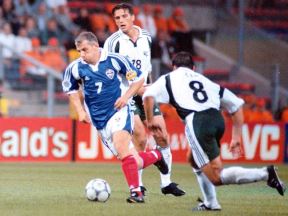 Dve decenije spekakl Euro 2000 Milošević Drulović Mihajlović Mijatović Slovenija 3 3