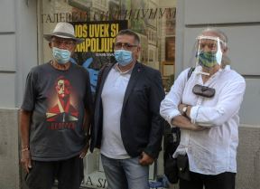 Korona virus Srbija: FOTOGRAFIJE! Goran Sivački - Još uvek si napolju izložba