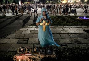 Protesti - korona virus - koliko je zaraženih - Zlatibor Lončar