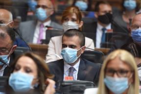 Skupština Srbije poslanica hidžab sednica