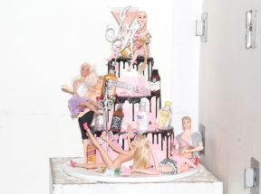 Jelena Karleuša slavi rođendan