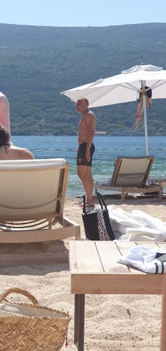 Milan Kalinić letovanje Crna Gora supruga Sandra foto