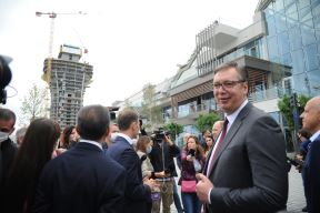 Aleksandar Vučić Beograd na vodi obilazak radova uvrede predsednik