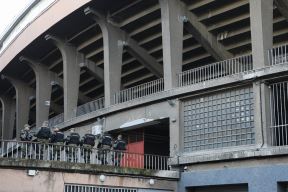 Partizan-Crvena-zvezda večiti derbi bez publike policija stadion Partizana fotografije