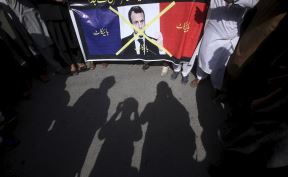 protesti-islamisti-emanuel makron-uvreda-prorok muhamed
