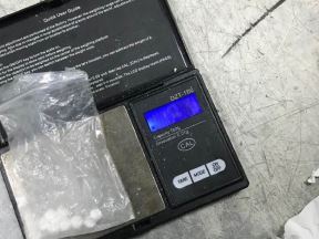 zaplena uprava carina droga horgos tablete ekstazija spid cehinja iskocila kroz prozor u gacama