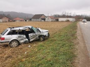 sudar kamiona i automobila cacak guca poginula zena detalji