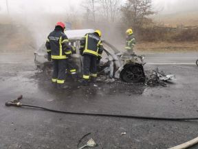 izgoreo automobil zapalio se automobil zlatibor užice