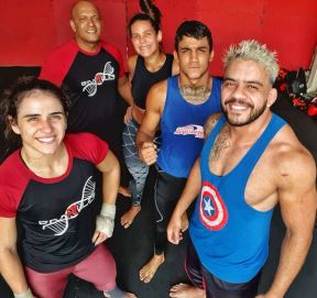 mma borba ispale grudi norma dumont vijana esli evans stiven snimak