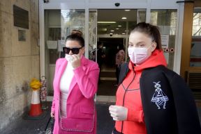 Slađa Trajković u emisiji u bikiniju