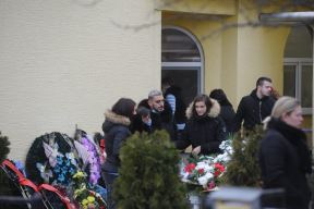 darko lazic otac preminuo odrastanje karijera