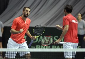 Viktor Troicki upozorava da je teniserima potrebna dvorana za treniranje