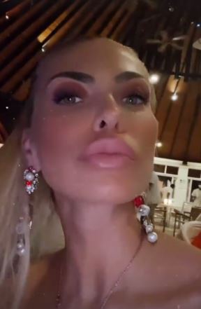 milan borjan i snezana borjan u kupacem odmor na maldivima foto
