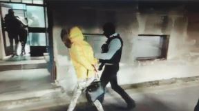 hapsenje pljacka zvezdara 100000 evra lazni policajci
