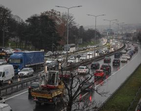 kiša zastoj beograd kolaps saobraćaj novogodišnja euforija