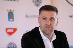mladen krstajic tsc novi trener promocija fotografije