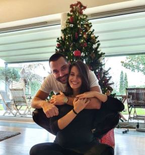 Marina Ćosić u venčanici svadbeno slavlje