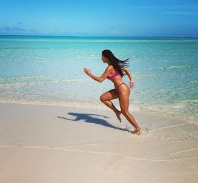 nikol sercinger u kupacem instagram foto