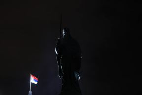 stefan nemanja spomenik koliko kosta