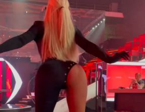 jelena karleusa haljina grand grudi i zadnjica foto, video