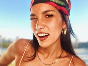 agos laroka instagram foto