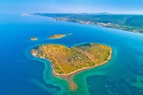 galešnjak zadar hrvatska dan zaljubljenih srce srcolik oblik prirodni fenomen