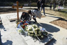 djordje balasevic sahrana poruka na grobu foto video