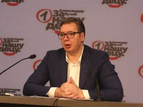 aleksandar vucic sednica predsednista sns