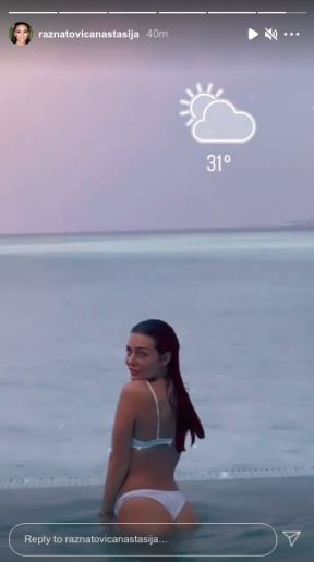 anastasija maldivi grudi instagram video