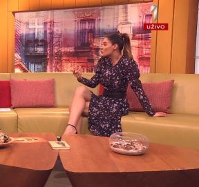 sanja kuzet seksi izdanje vitke noge minic
