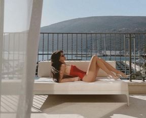 milica pavlovic u kupacem slike na instagramu