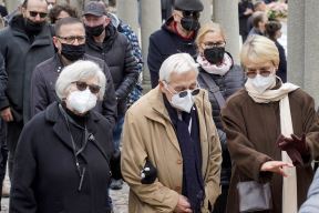 zoran simjanovic sahrana novo groblje dragan bjelogrlic zeljko joksimovic izneli kovceg fotografije