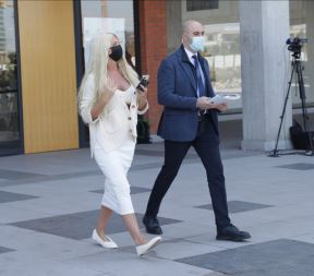 jelena karleusa sudjenje palata pravde stajling bez sminke